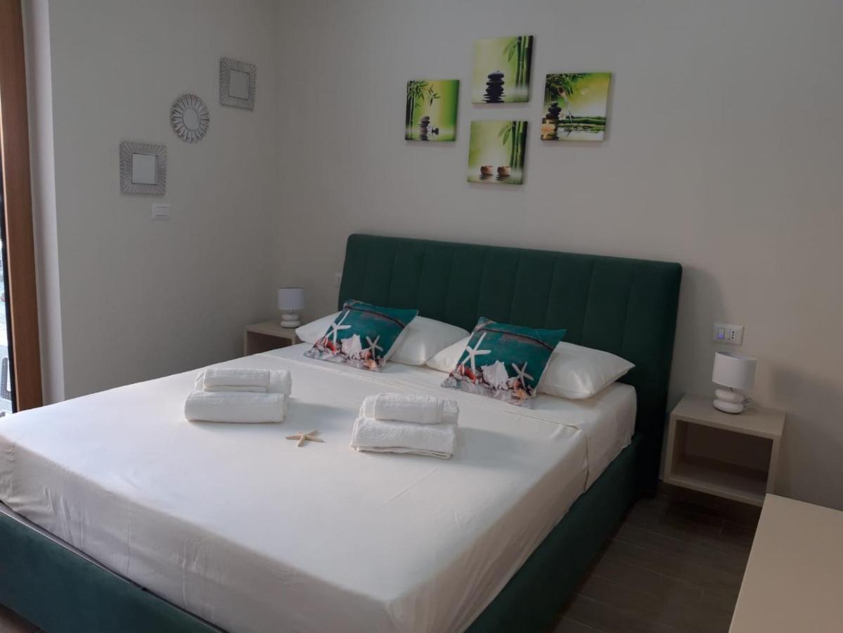 B&B Mediterraneo Четраро Экстерьер фото