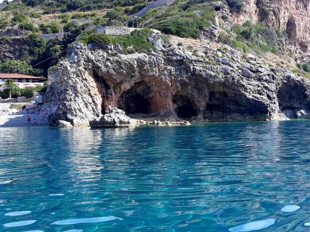 B&B Mediterraneo Четраро Экстерьер фото
